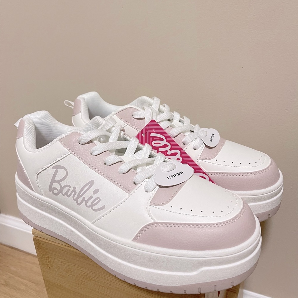 Mattel : Barbie Pink Low-Top Sneakers | Size 8 | NWT